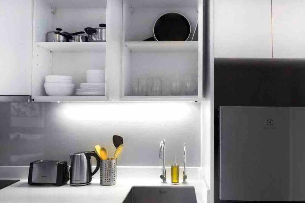 Stylish 1 Bedroom, Nice Pool,Bts Asok, Sukhumvit Bangkok Exterior foto